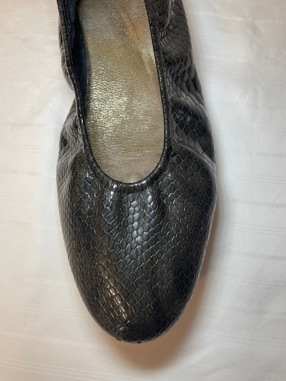 Arche Laius Patent Leather Ballet Flats women’s size 9.5 green but look black - Picture 12 of 16